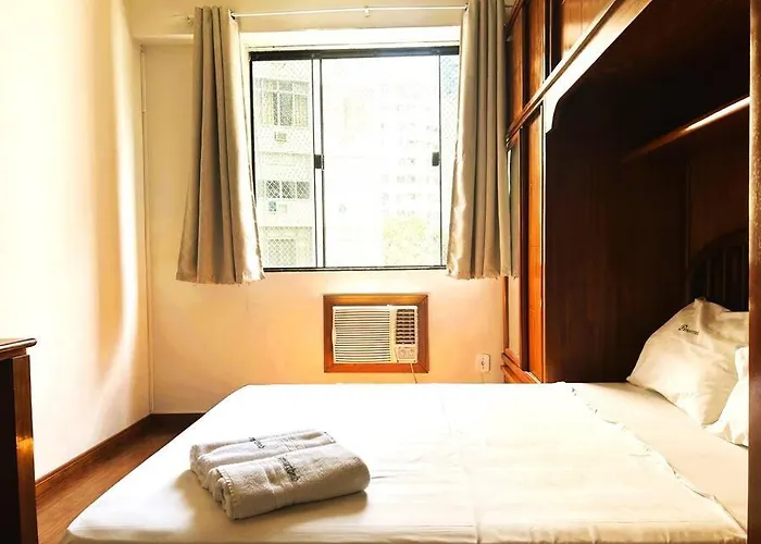 Amplo Apartamento No Posto 4